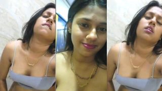 Sexy Indian Horny Girl Fingering Enjoying Sex Watch Till End